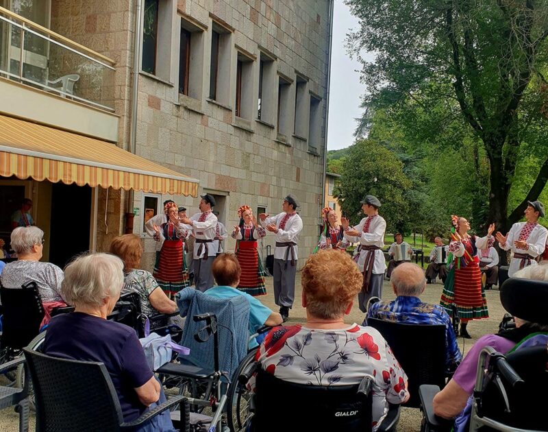 gruppo folkloristico "Folk Dance Ensemble "Volynianka"